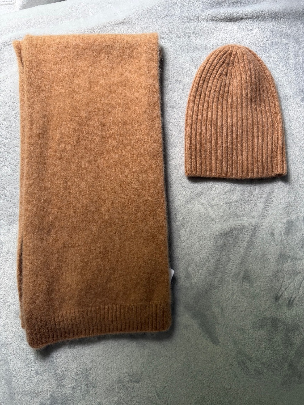NWT Tahari 100% Cashmere Scarf & Matching Beanie Hat Set - Camel